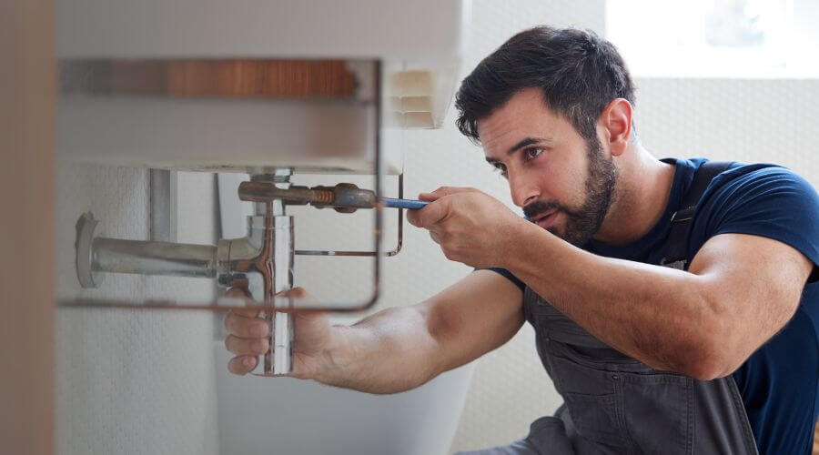 Professional water heater installation services in Breckenridge, TX